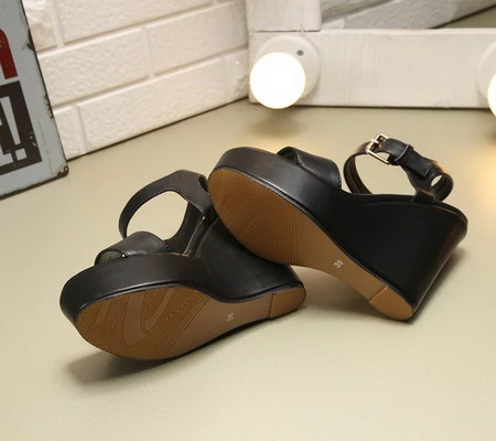 LV Sandals Women--025